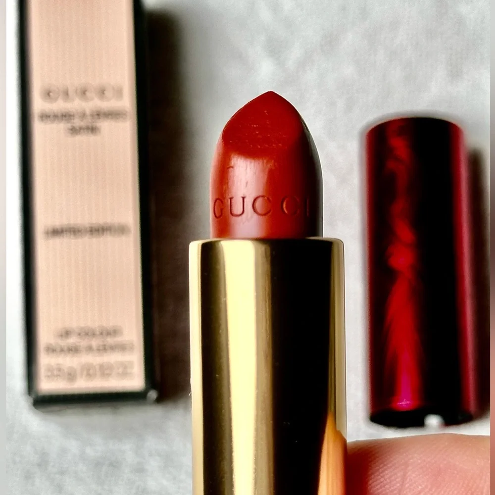 🆕 GUCCI Rouge à Lèvres Long-Lasting Satin Lipstick in Color 505 Janet Rust NIB